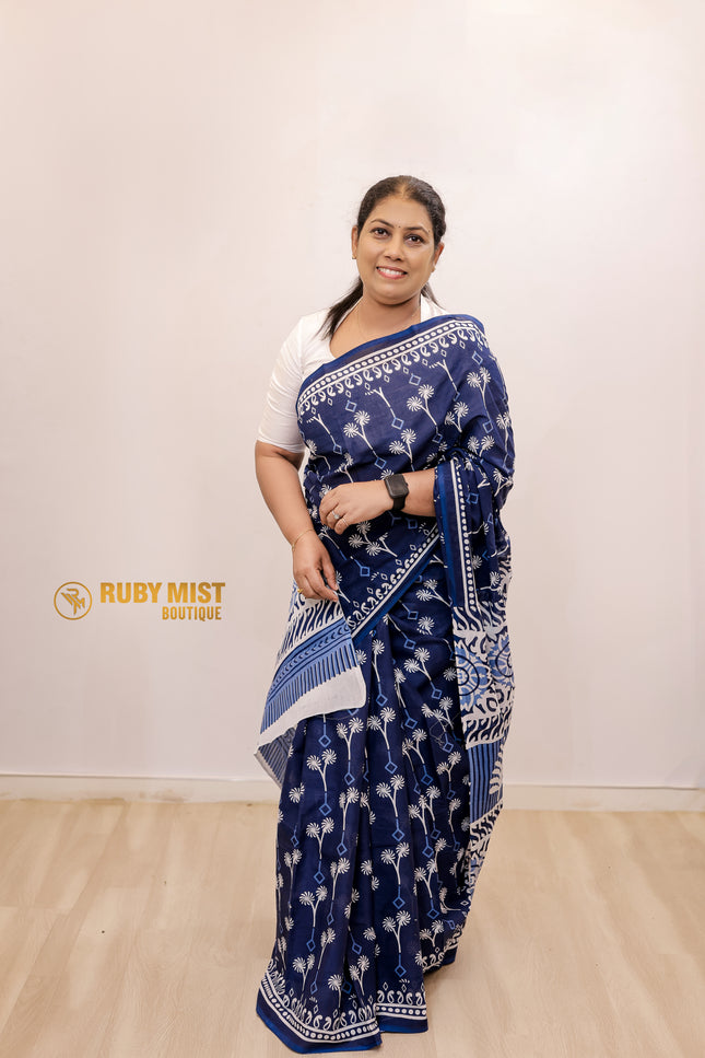 Screen Printed Cotton Saree.