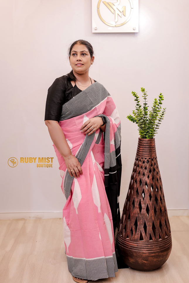 Check Bordered Cotton Saree.