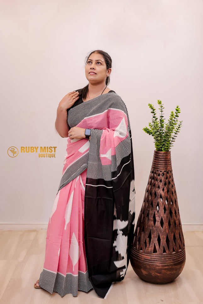 Check Bordered Cotton Saree.