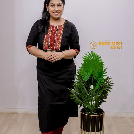 Collection image for: Fashion week items