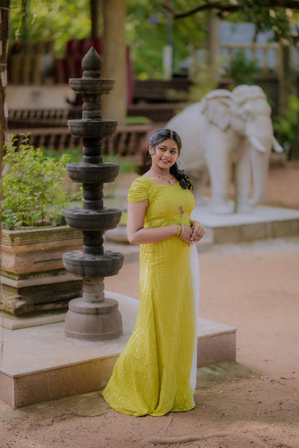 VAADAMALLI FAMILY COMBO