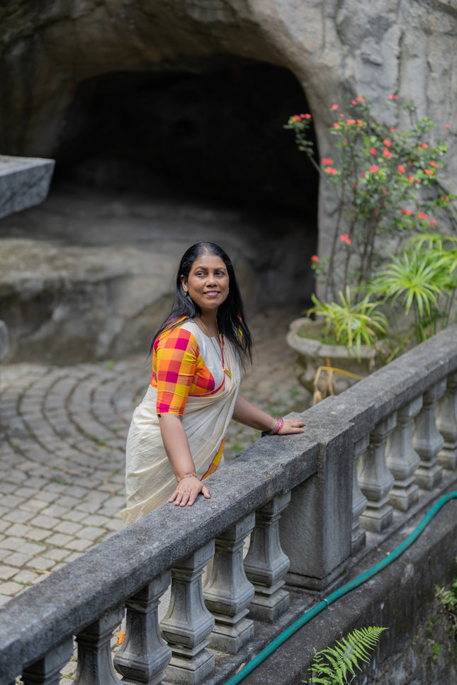 MADRS CHECK SAREE AND BLOUSE PIECE