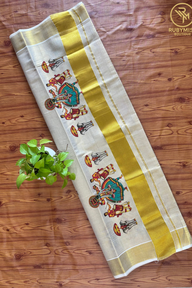 Golden Zari Bordered Set Saree.